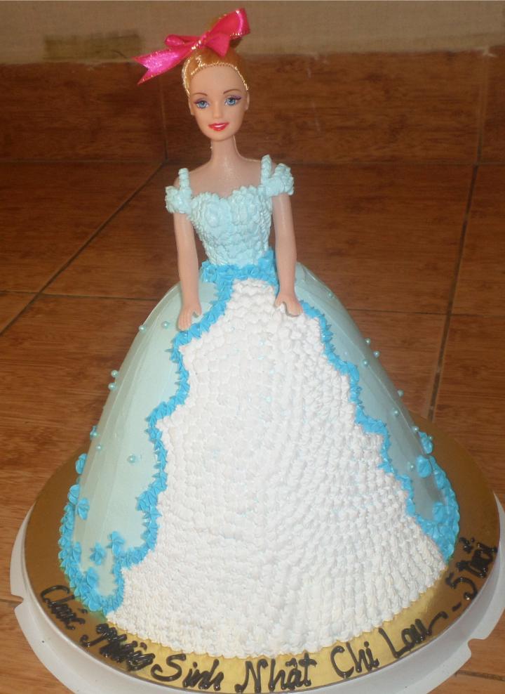 Bánh sinh nhật công chúa 3D Mã B4734